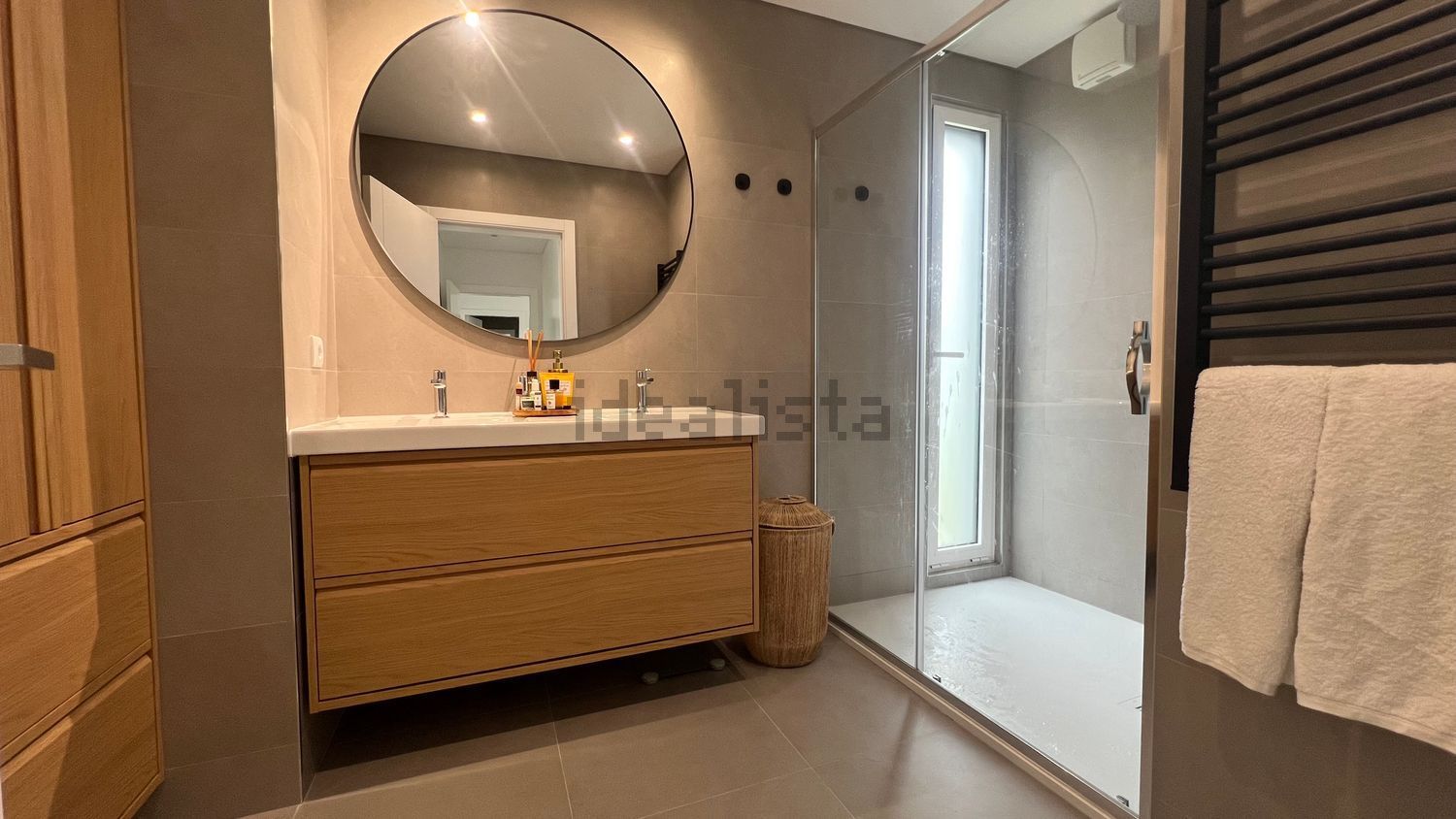 出租双拼别墅在Caminho do Figueiredo, 6 - 卫生间