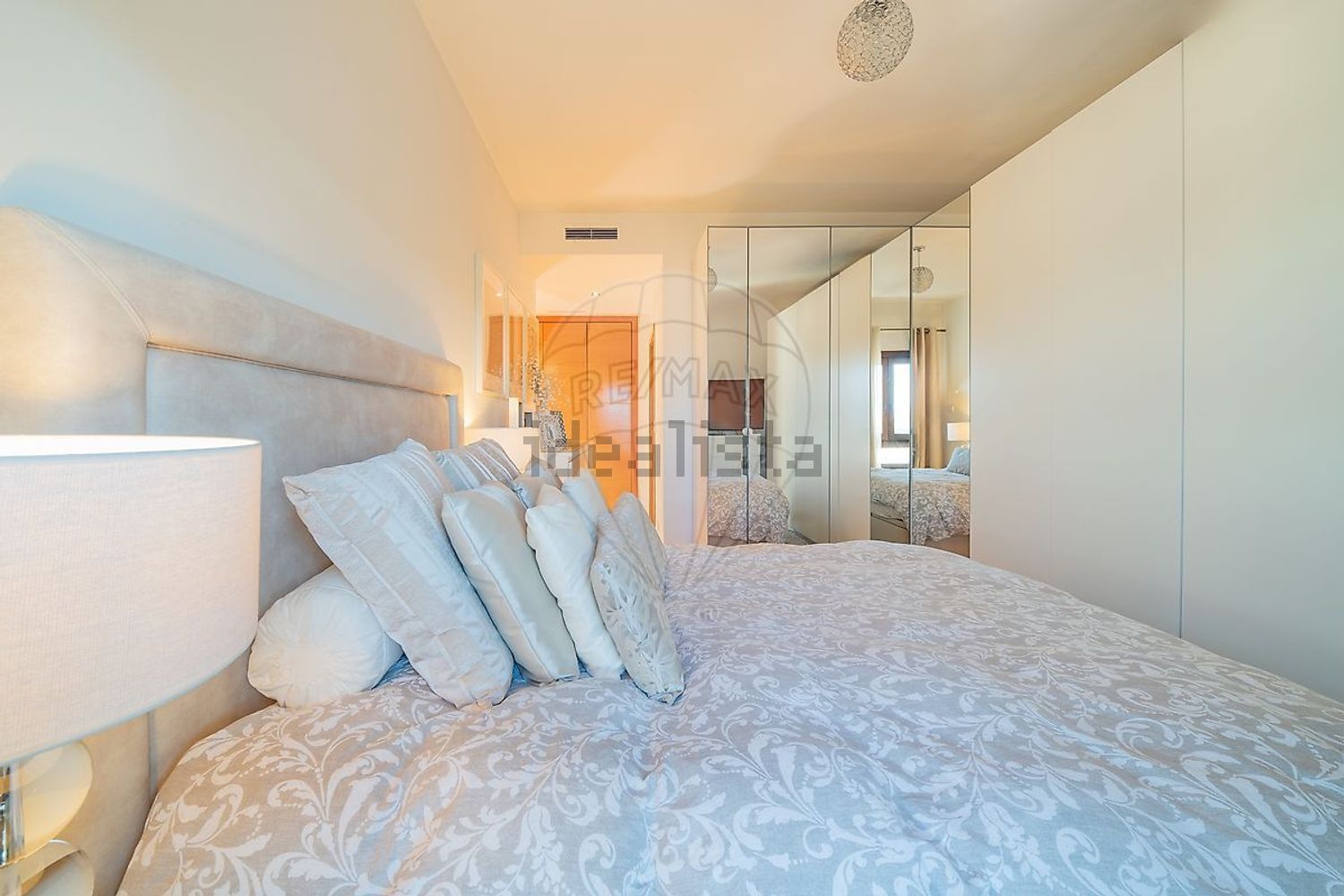 公寓 t3出售在Rua Manuel Teixeira Gomes - 卧室