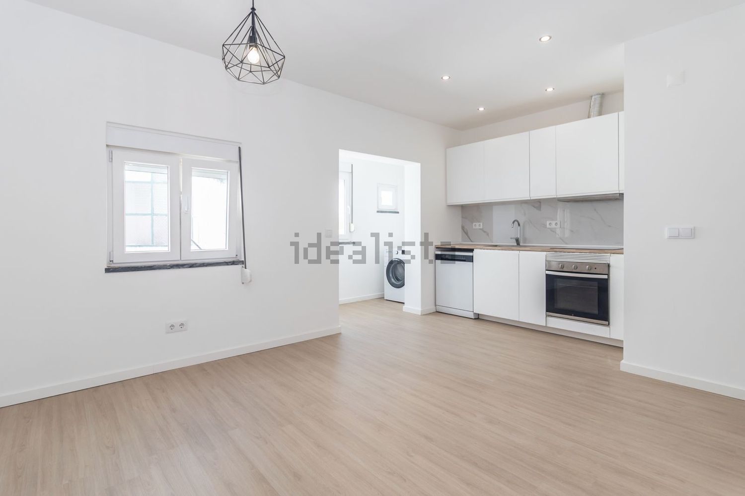 公寓 t2出售在Rua Dom José Cárcomo Lobo, 33 - 厨房