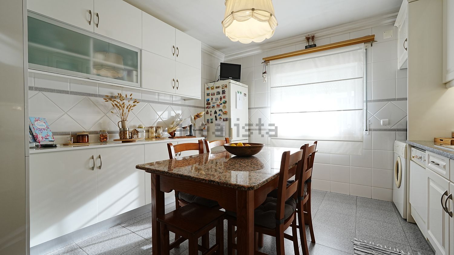 公寓 t3出售在Rua Movimento das Forças Armadas - 客厅