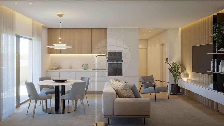 公寓 t2出售在Santo António dos Cavaleiros e Frielas