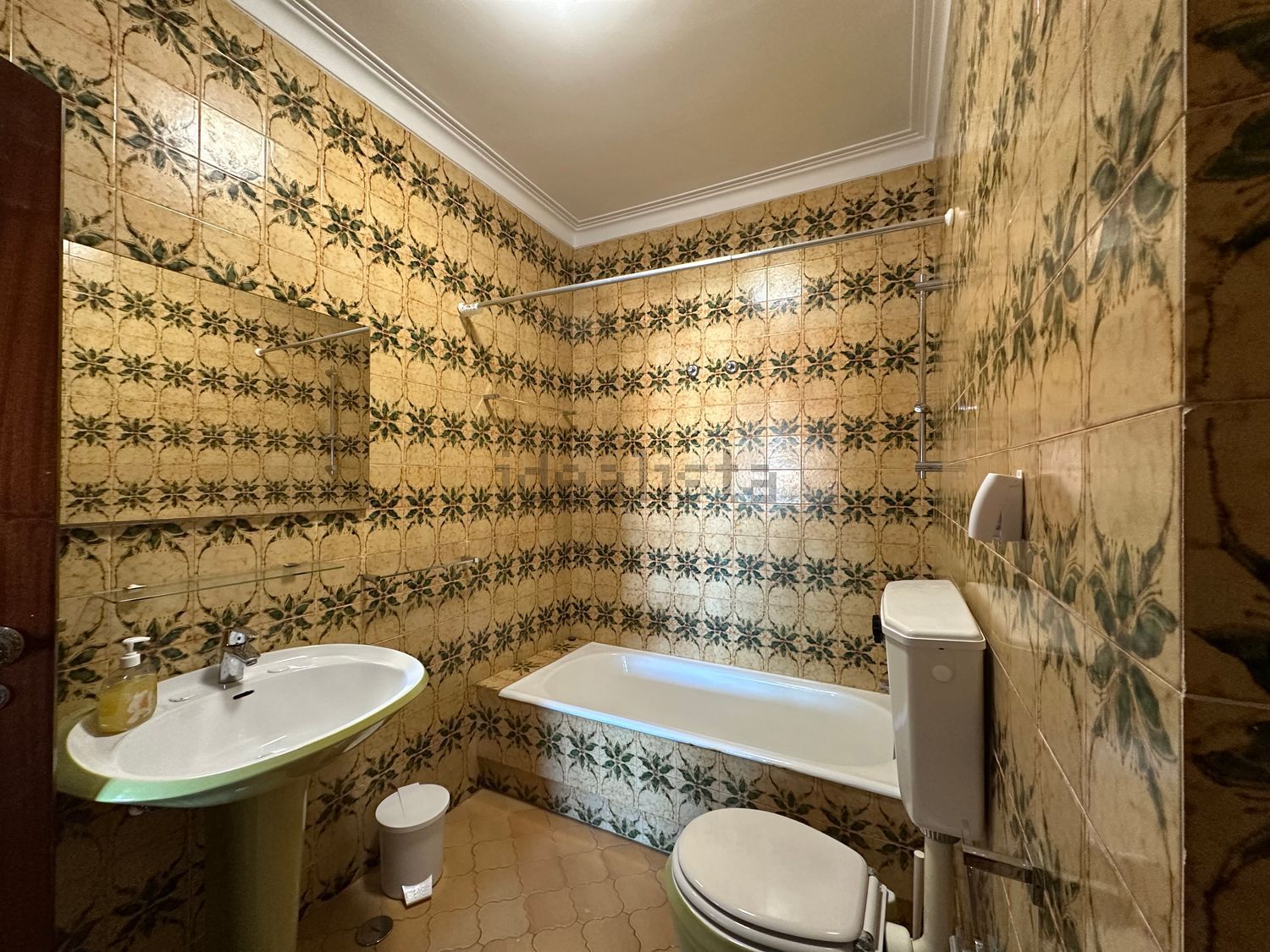 出租房间在Rua Afonso de Albuquerque, 141 - 卫生间