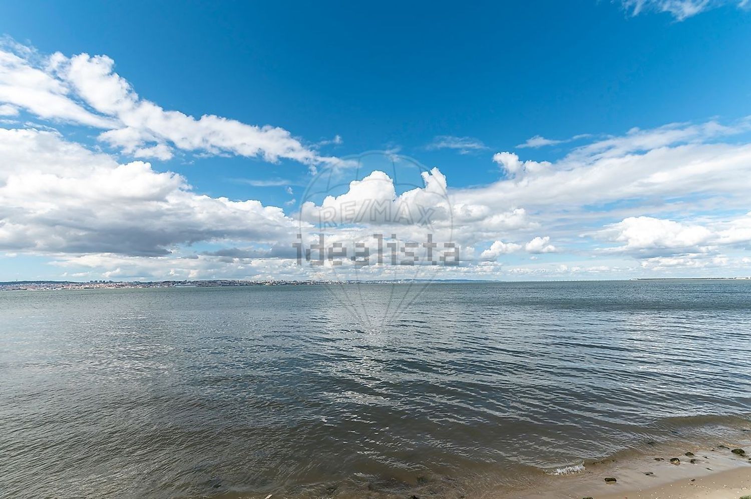 公寓 t3出售在Rua Almirante Reis - 视线