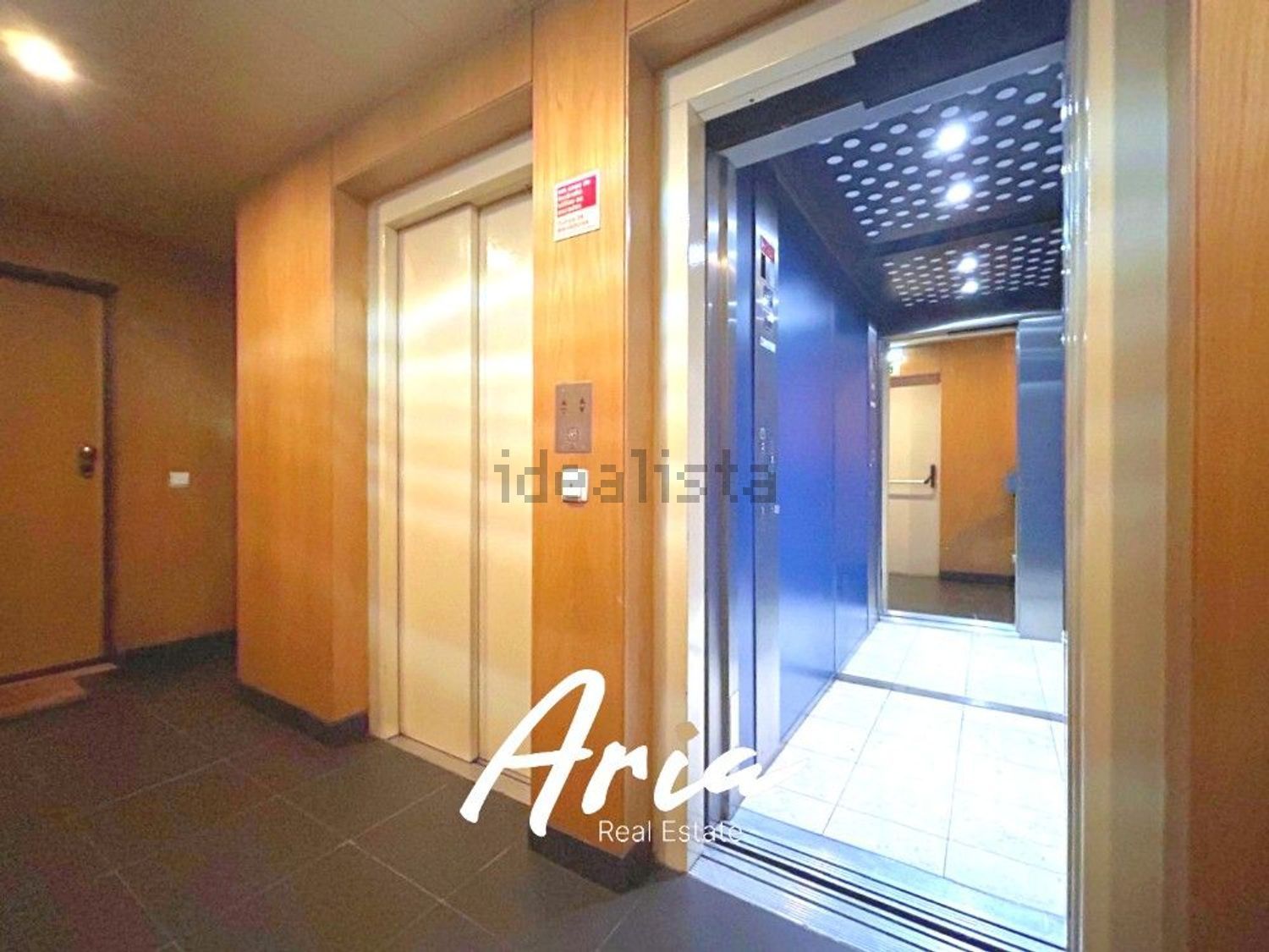 出租公寓 t2在Rua Cidade de Bolama - 电梯