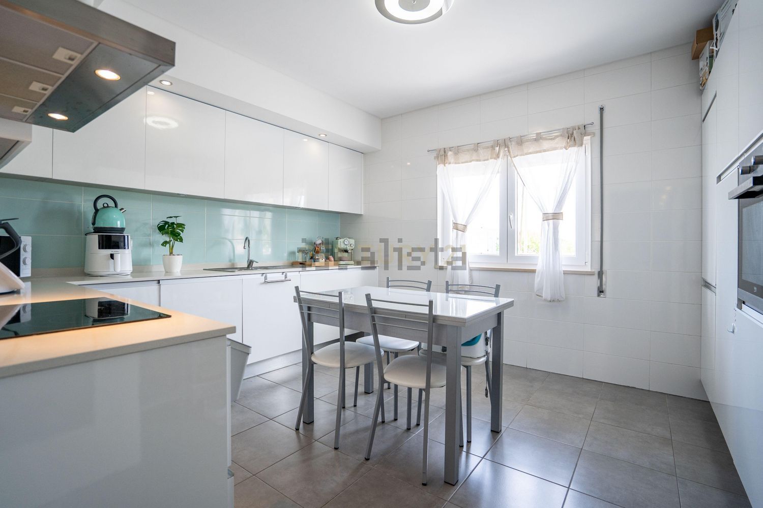 公寓 t2出售在Avenida dos Ferroviários - 厨房