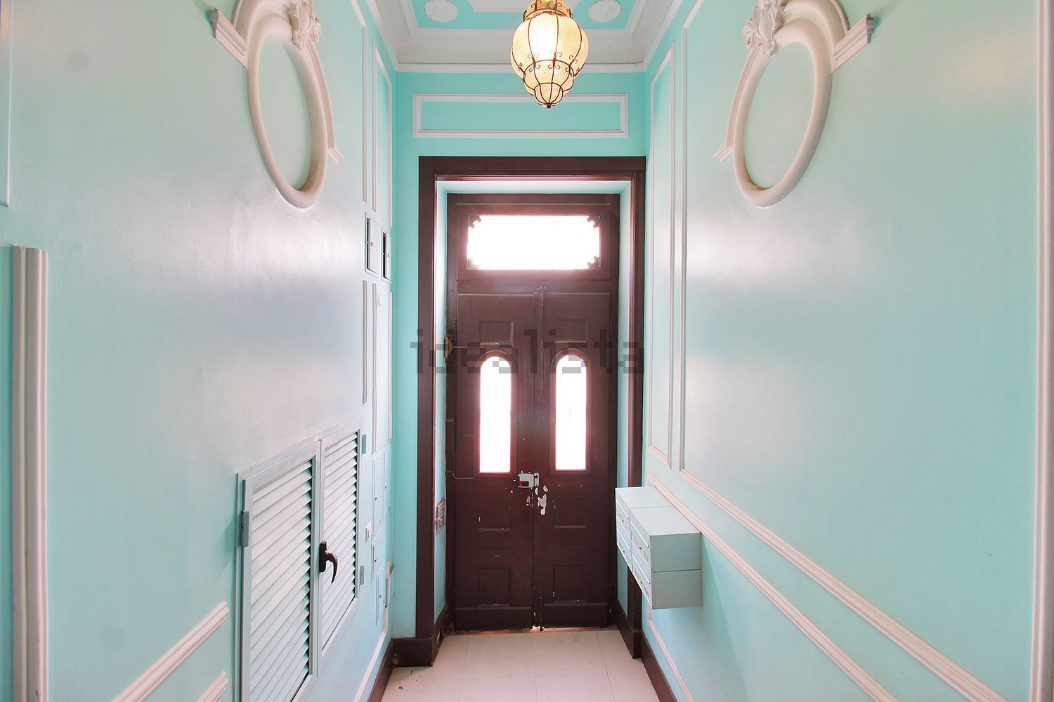 复式公寓出售在Rua das Taipas - 过道