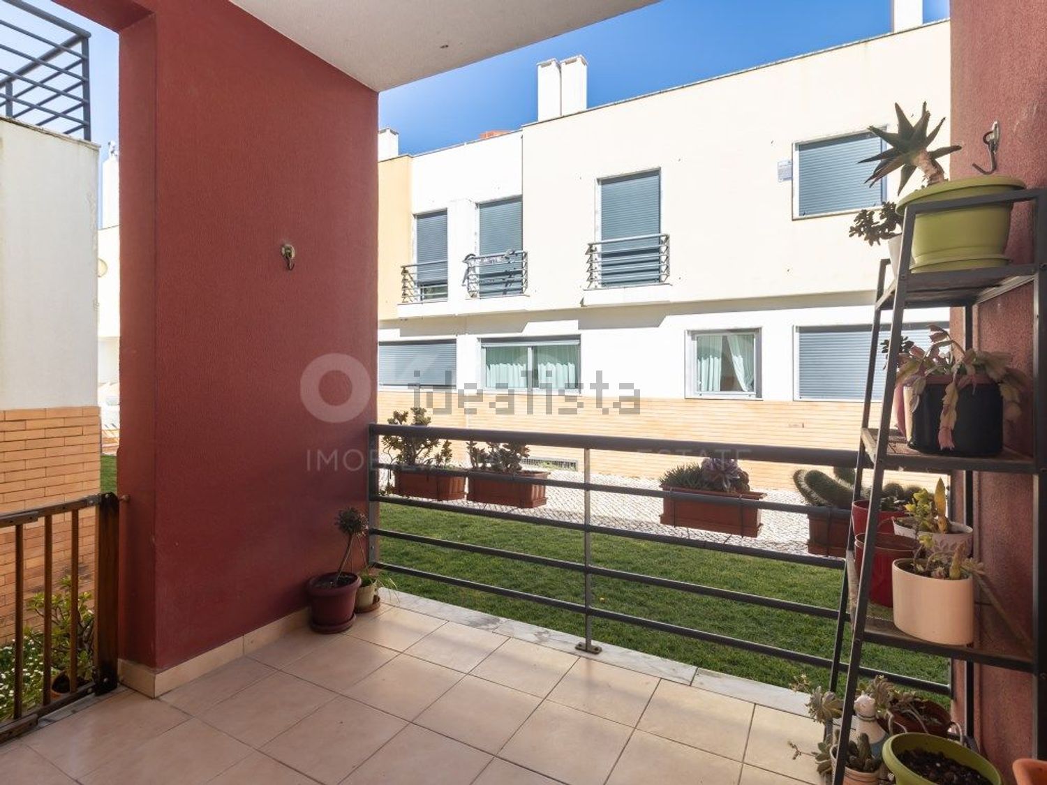 联排别墅出售在Rua Luís de Ataíde - 露台