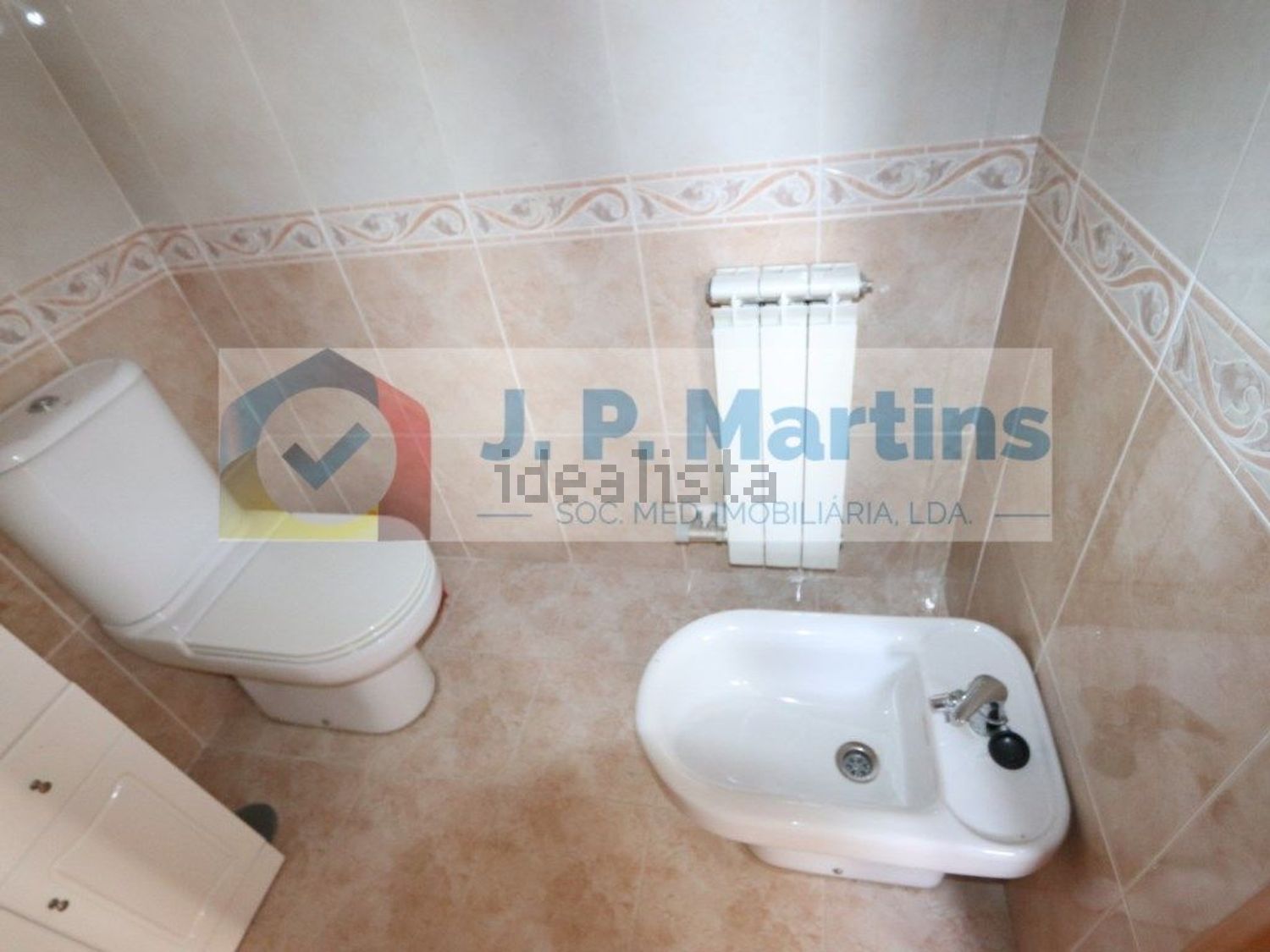 公寓 t3出售在Rua José Vianna da Motta s/n - 卫生间