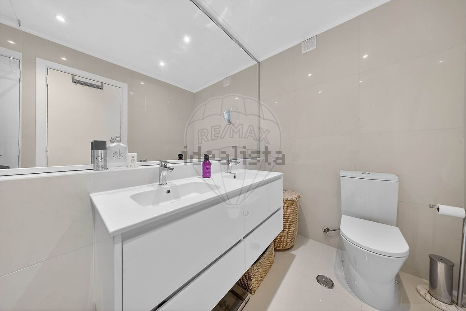 公寓 t3出售在Rua Públia Hortênsia de Castro - 卫生间