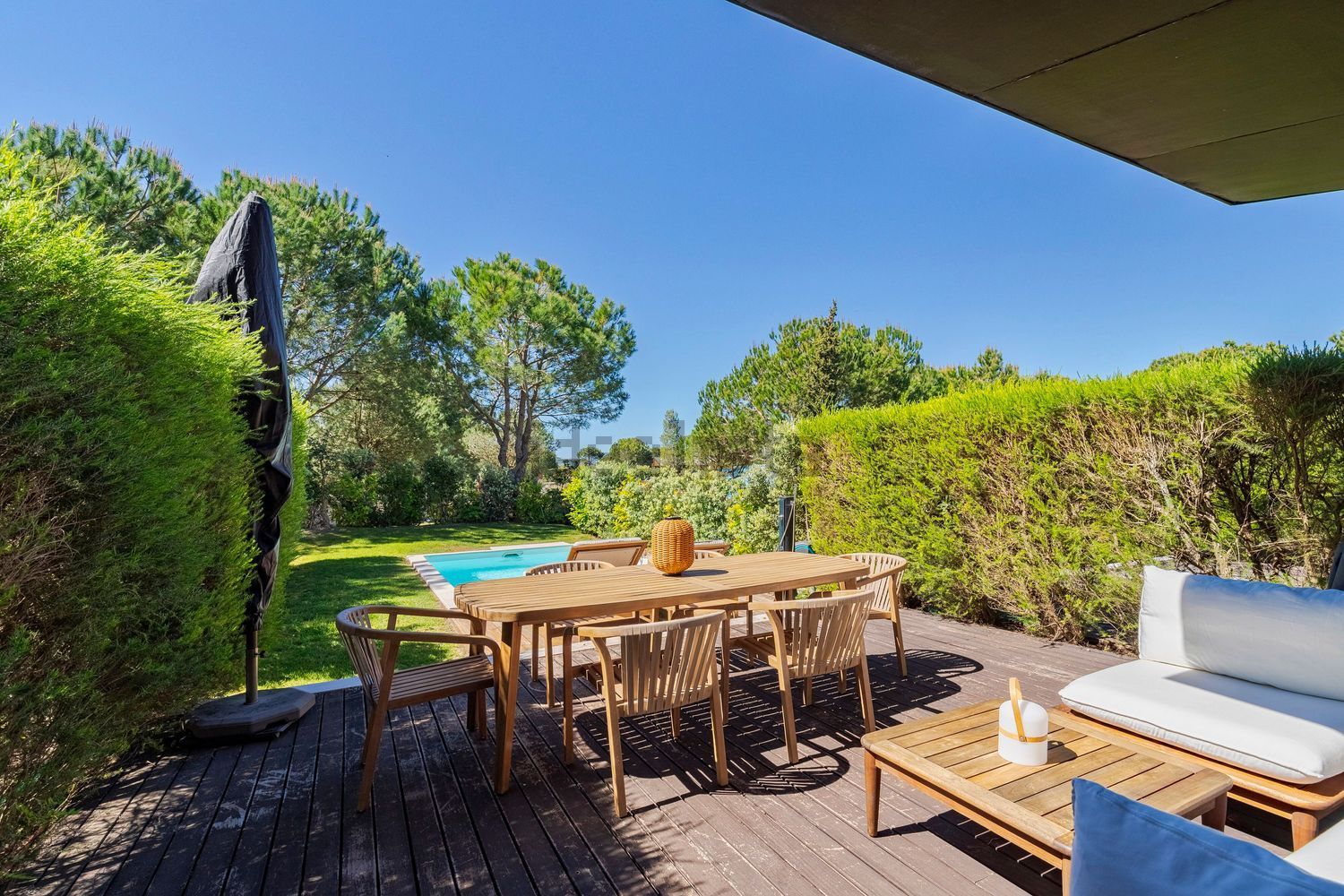 联排别墅出售troia - 阳台