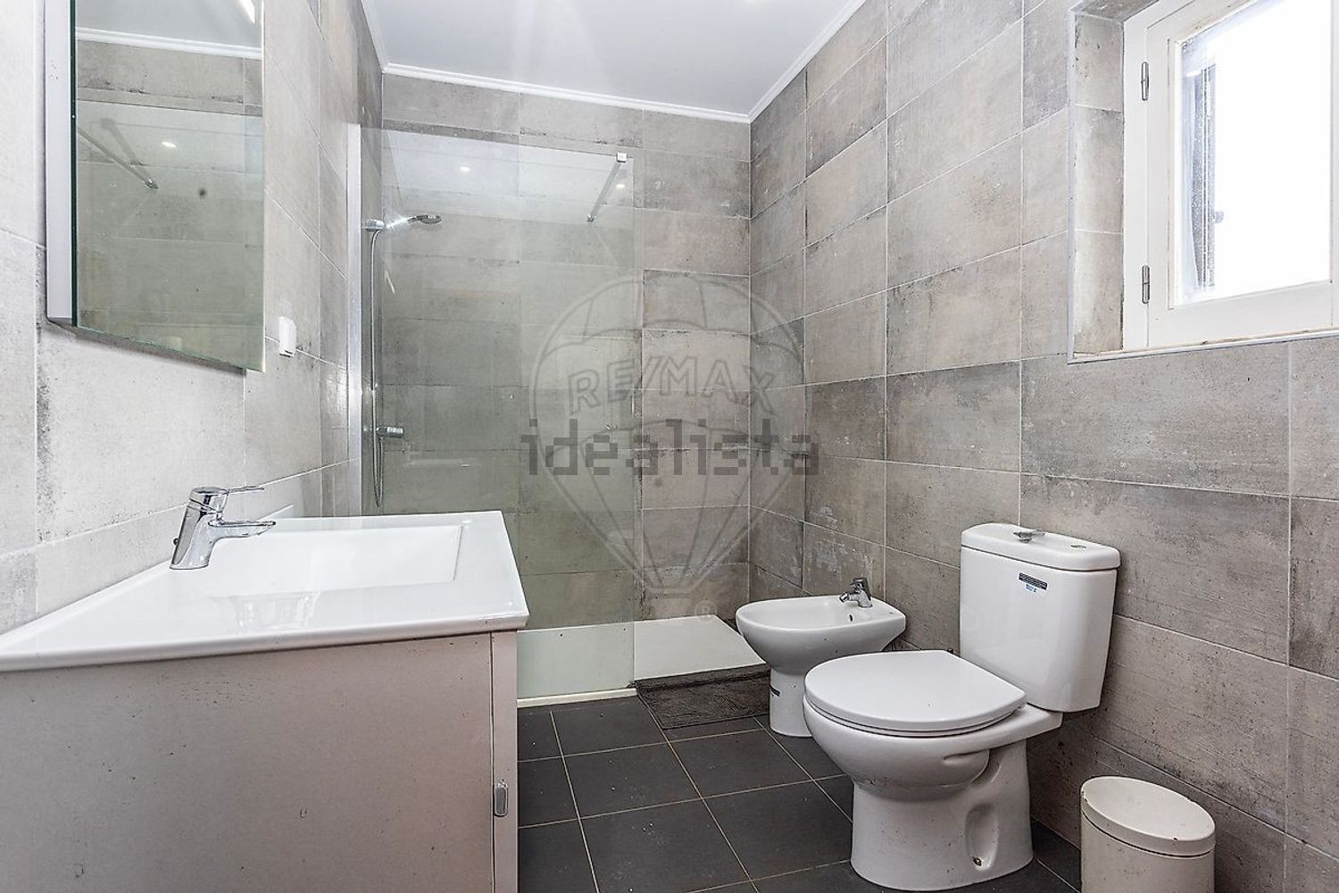 小楼房或独栋别墅出售在Rua dos Salgueirinhos - 卫生间