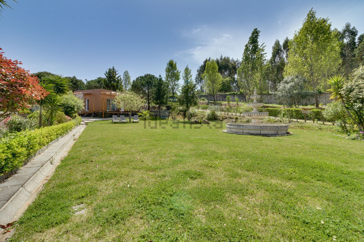 小楼房或独栋别墅出售Campo da Feira, 26 - 花园