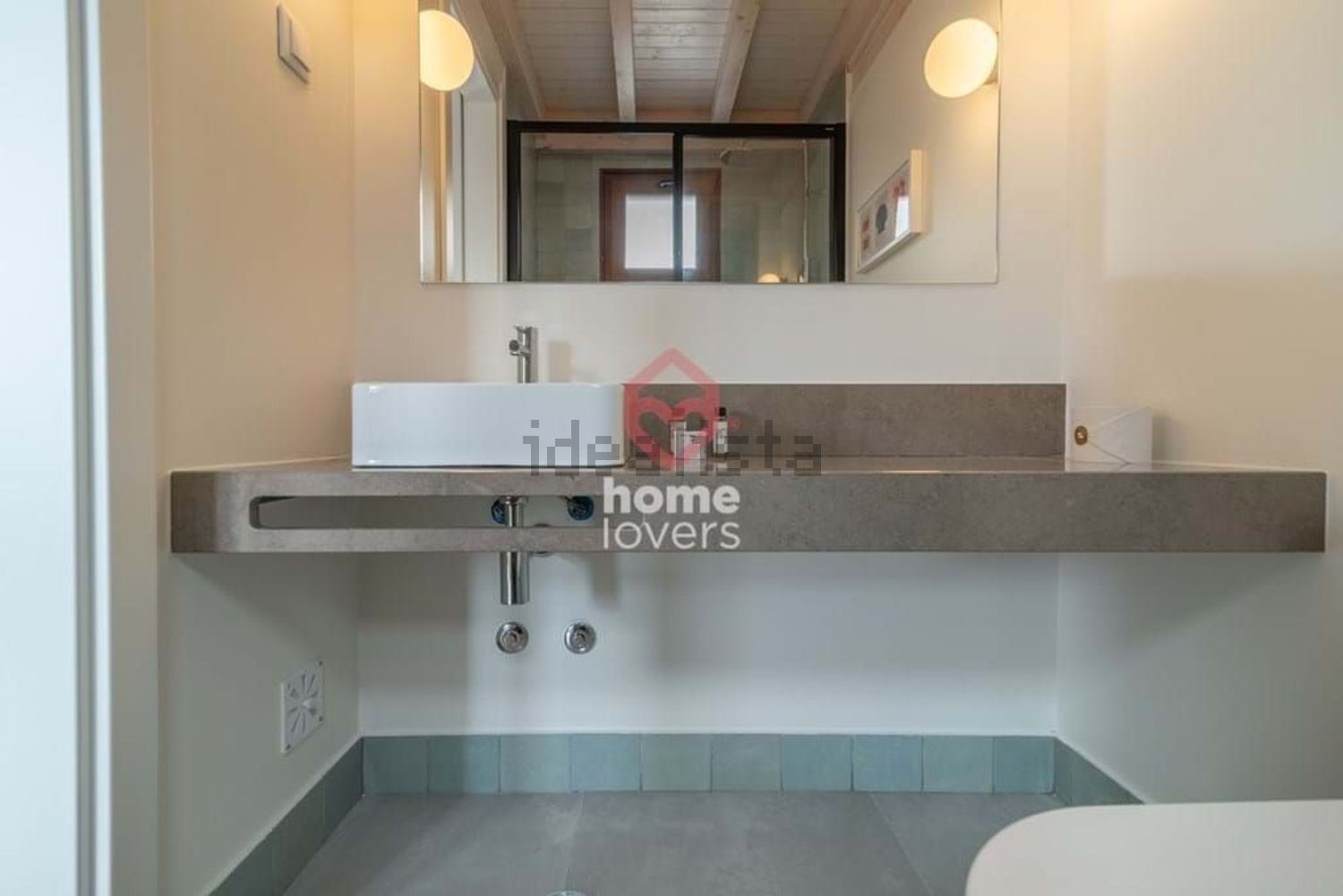 小楼房或独栋别墅出售在Rua das Laranjeiras - 卫生间