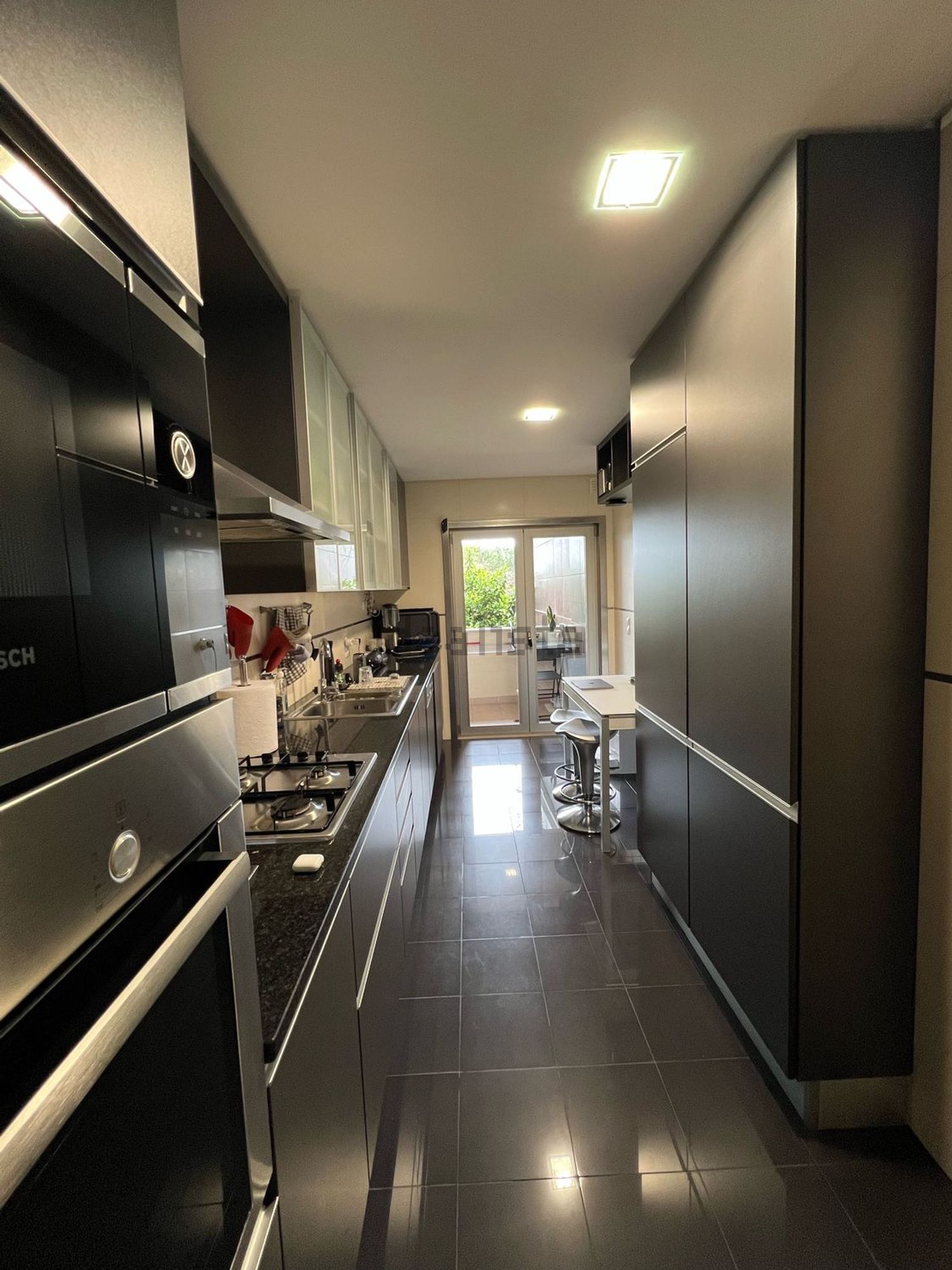 公寓 t2出售在Rua Domingos Leite Pereira, 1 - 厨房