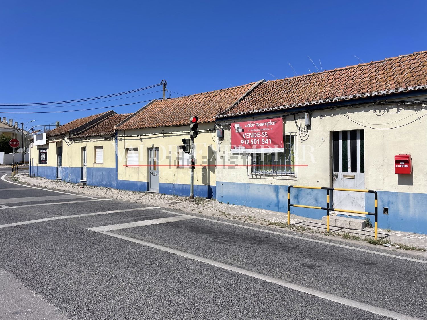 联排别墅出售在Moita - 外立面