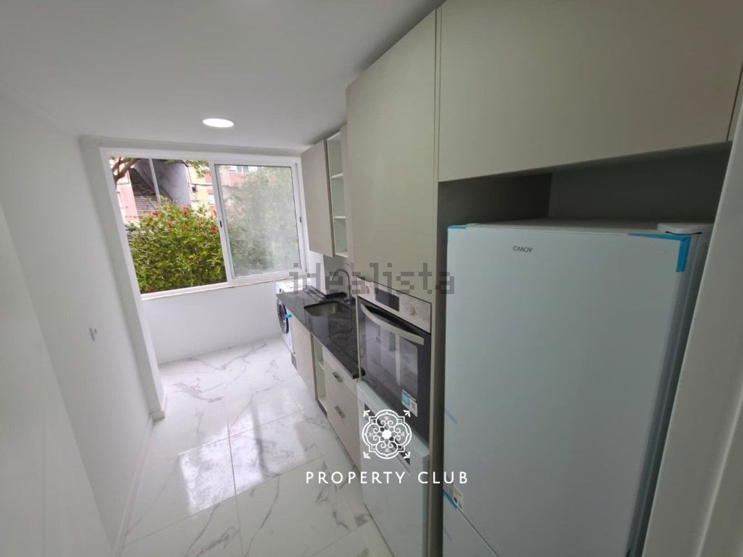 公寓 t3出售在Avenida Comandante Luís António da Silva - 厨房