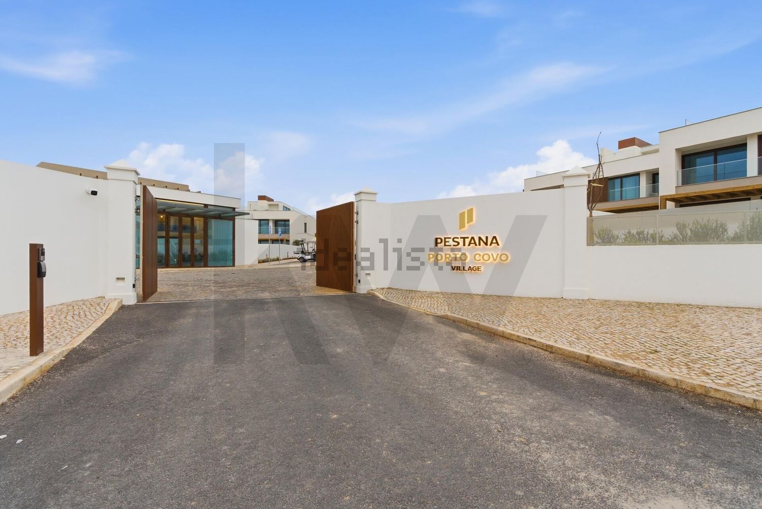 顶层公寓出售在Rua Candido da Silva, 1 - 外立面