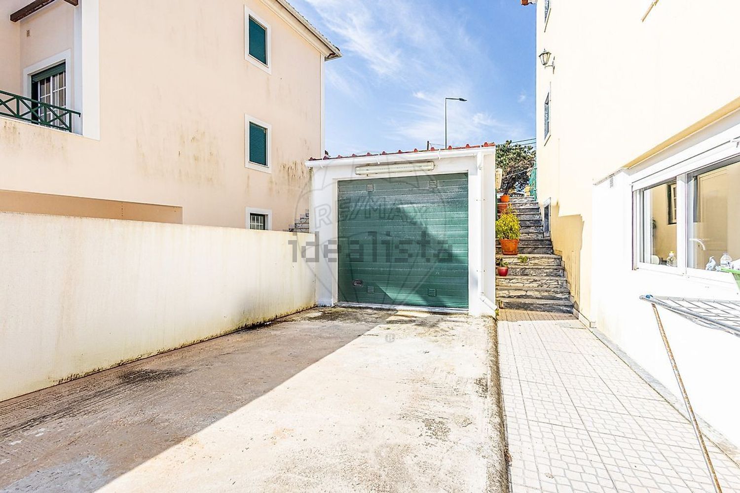 小楼房或独栋别墅出售在Rua das Flores - 照片