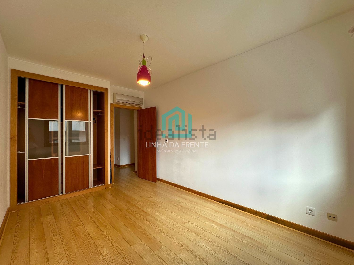 公寓 t3出售在Rua Hermínia Silva - 卧室