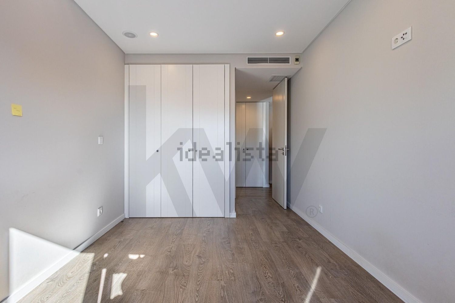 出租公寓 t2在Avenida Amália Rodrigues, 11 - 居住