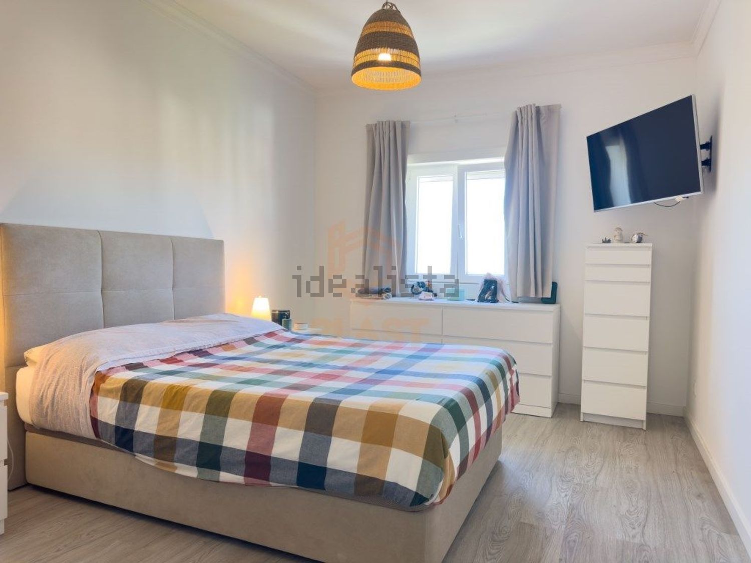 公寓 t3出售在Rua Doutor César Raúl da Costa Andrade - 卧室