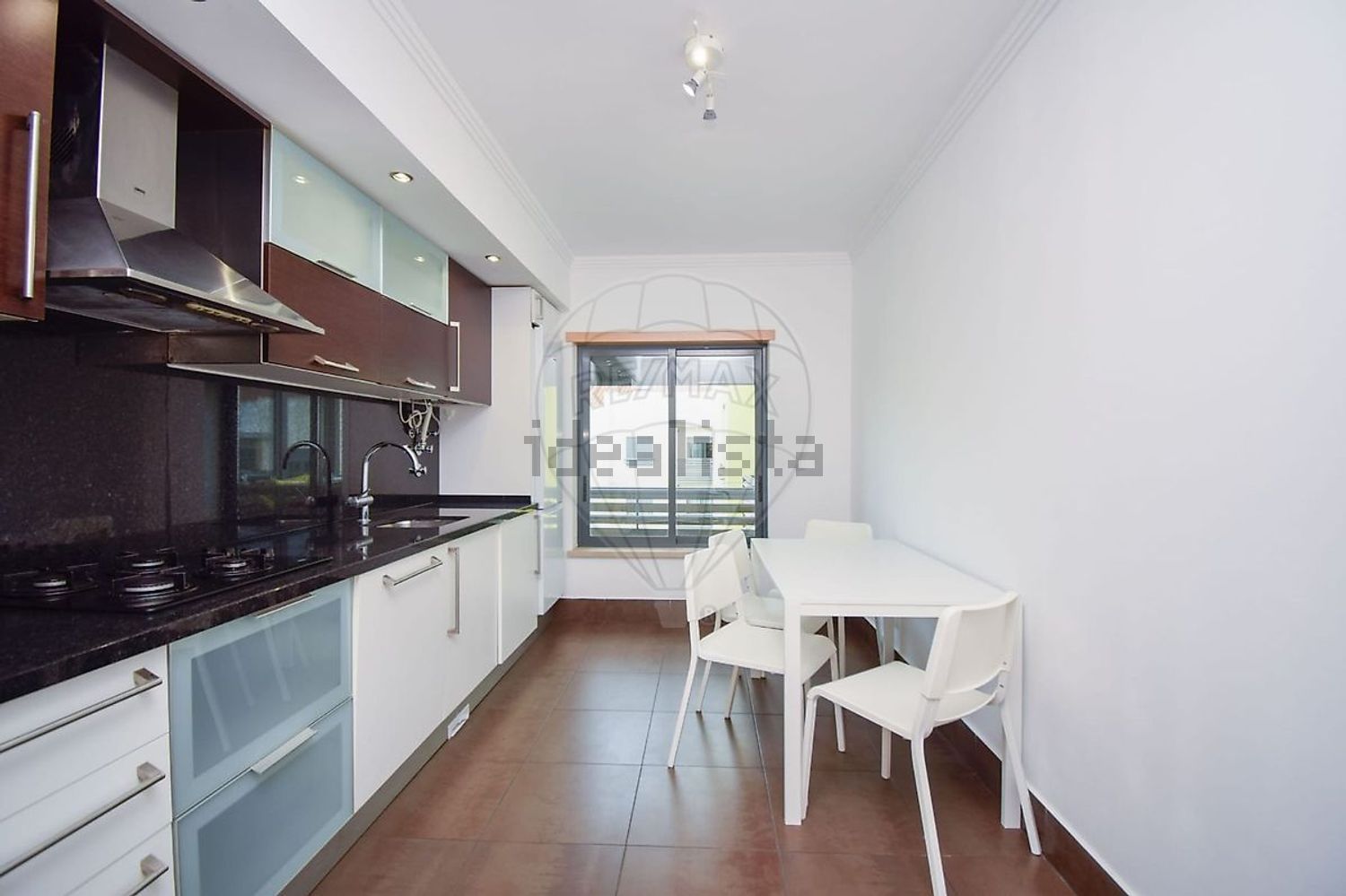 公寓 t4出售在Praça da Concórdia - 客厅