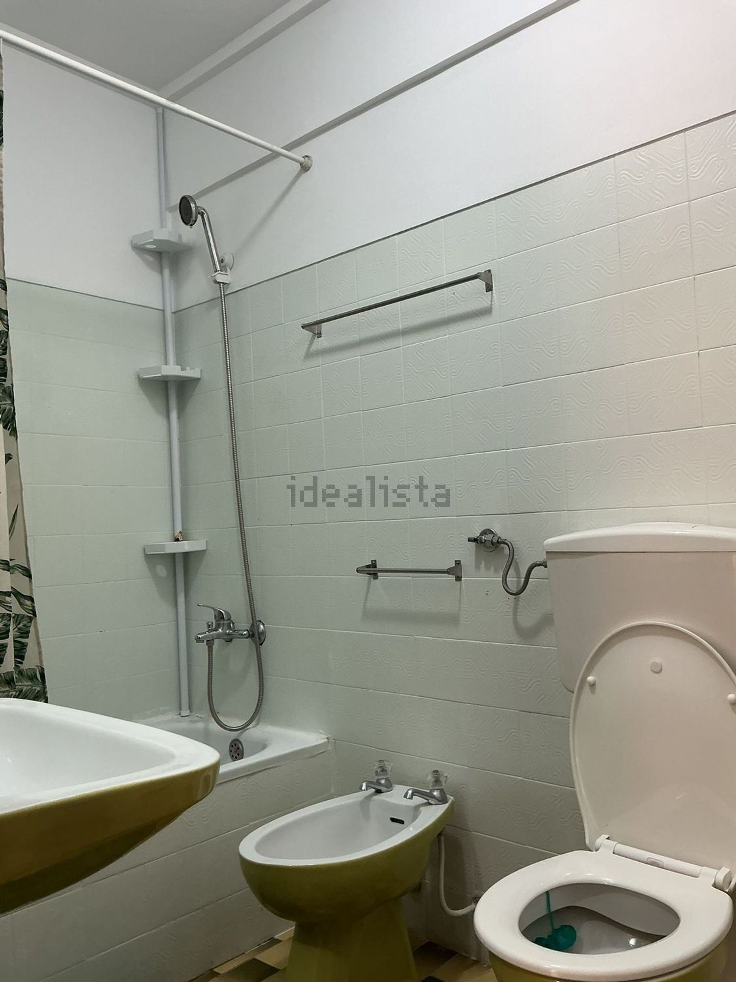 公寓 t1出售在Rua Adriano José da Silva s/n - 卫生间