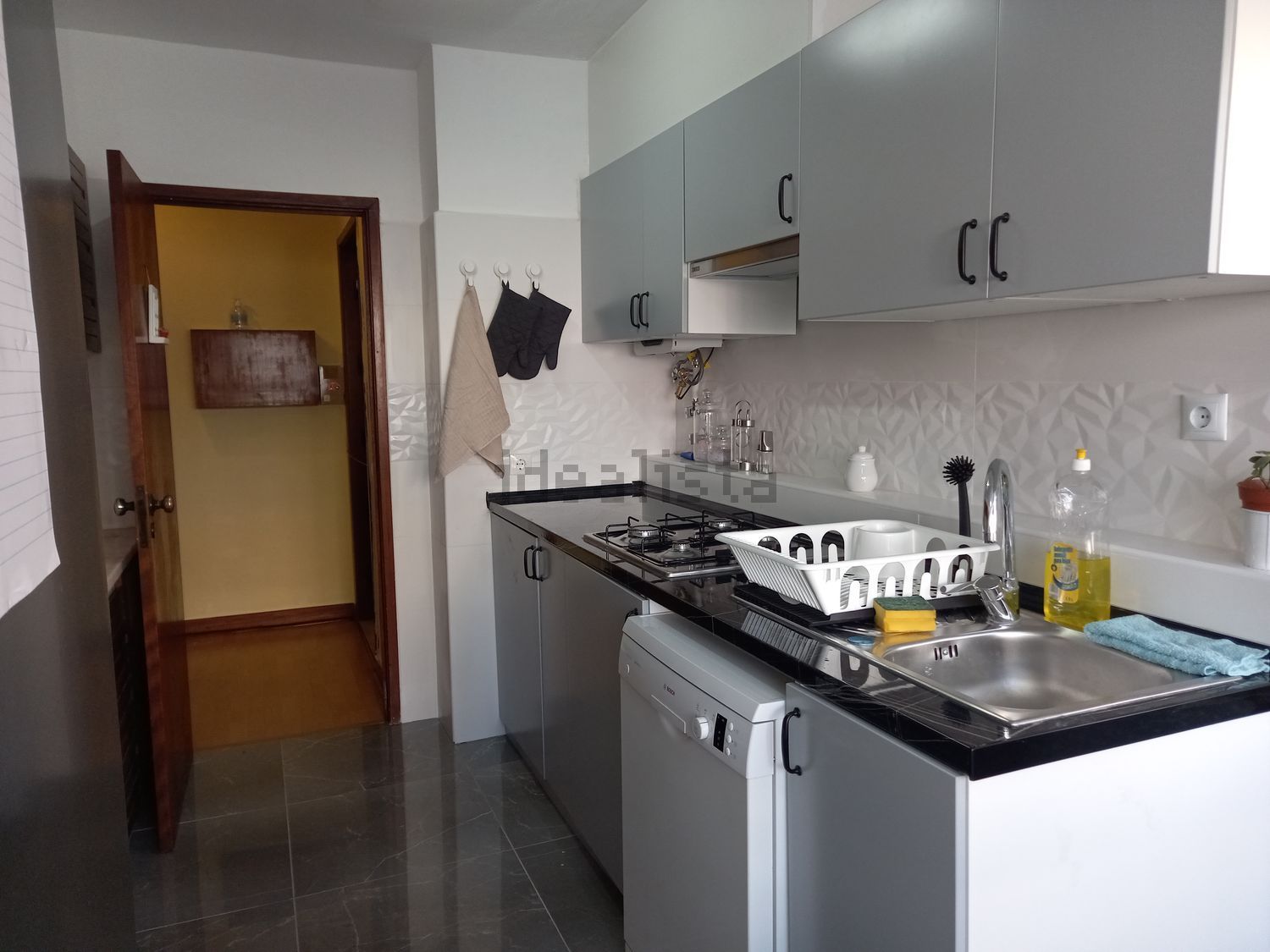 出租房间在Rua Pedro Bandeira, 11 - 厨房