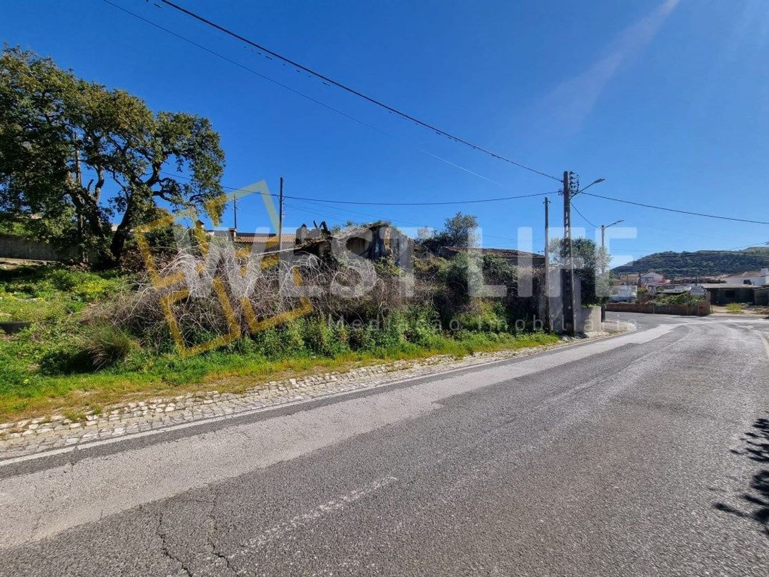 小楼房或独栋别墅出售在Avenida Catarina Eufémia - 照片