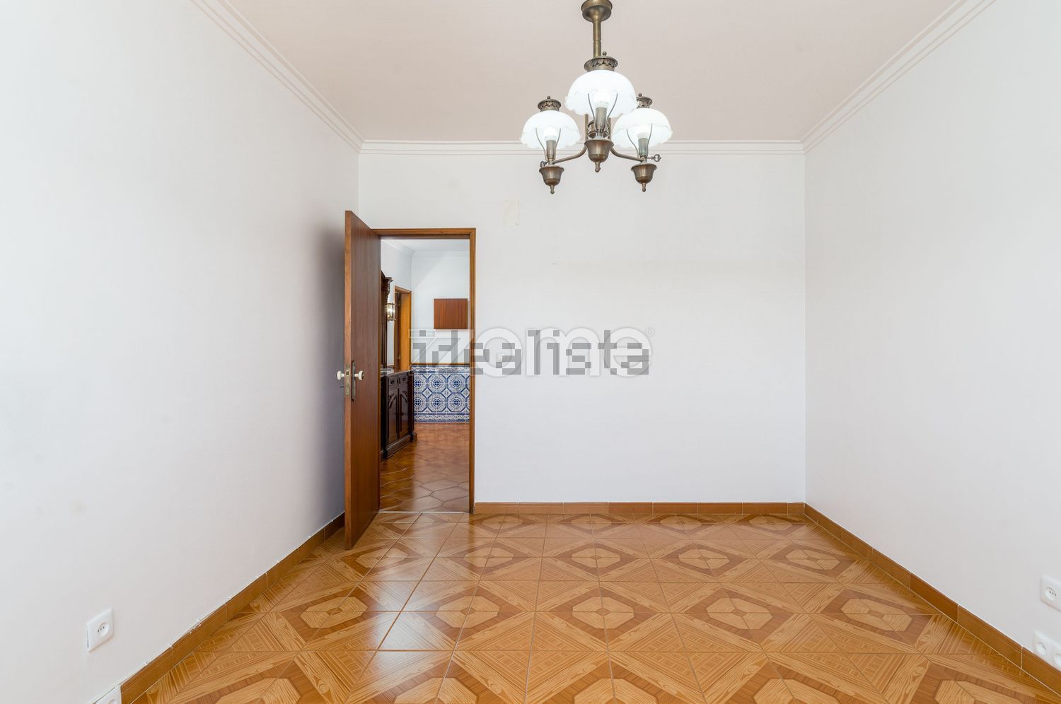 公寓 t2出售在Rua Movimento das Forças Armadas, 32 - 卧室