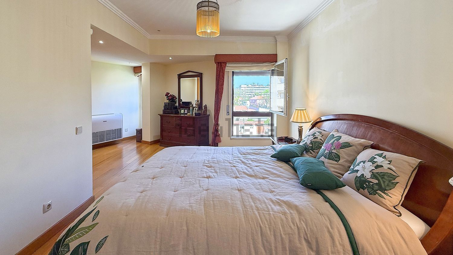 公寓 t6出售在Rua José Afonso, 10 - 卧室