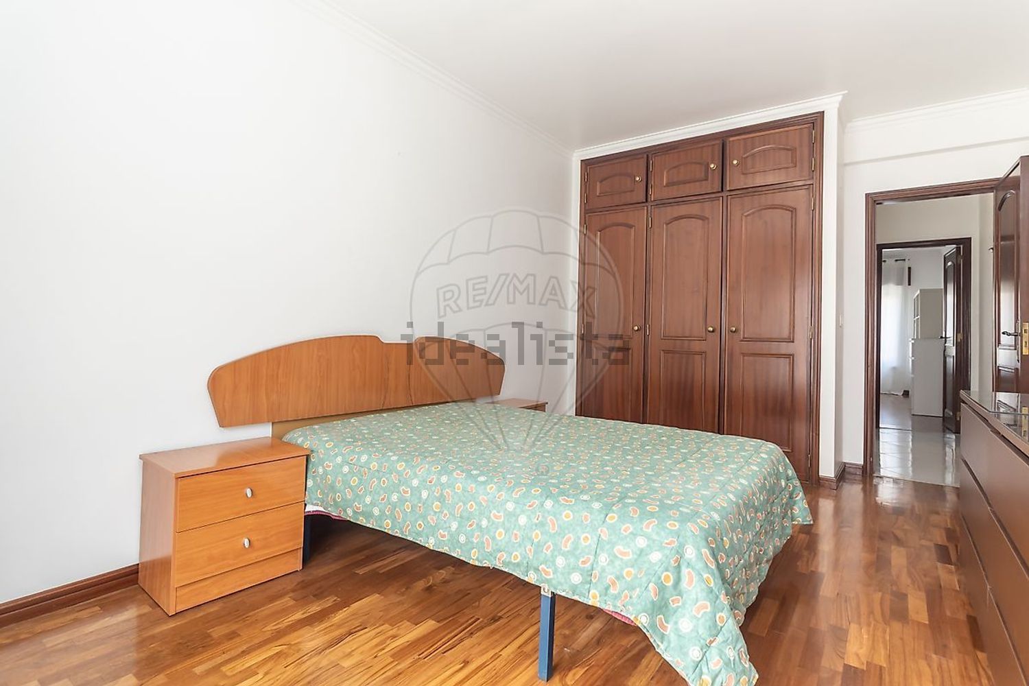 出租公寓 t2在Rua Hugo Casaes - 卧室