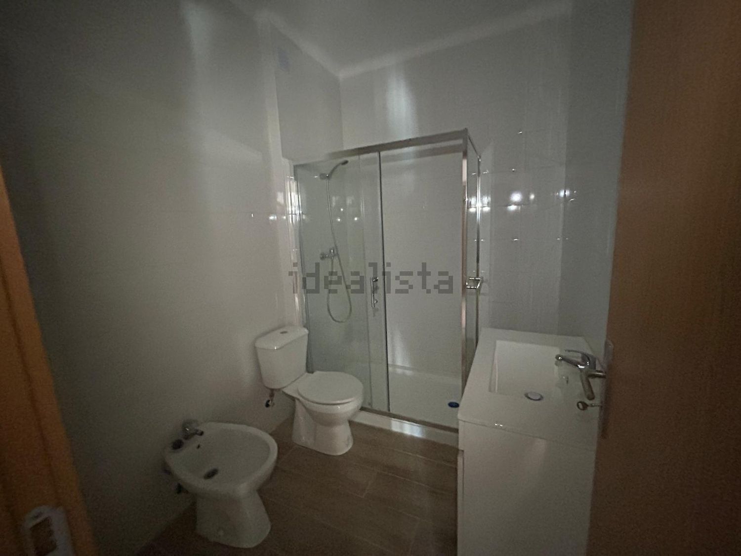 出租顶层公寓在Rua General Justiniano Padrel, 14 - 卫生间