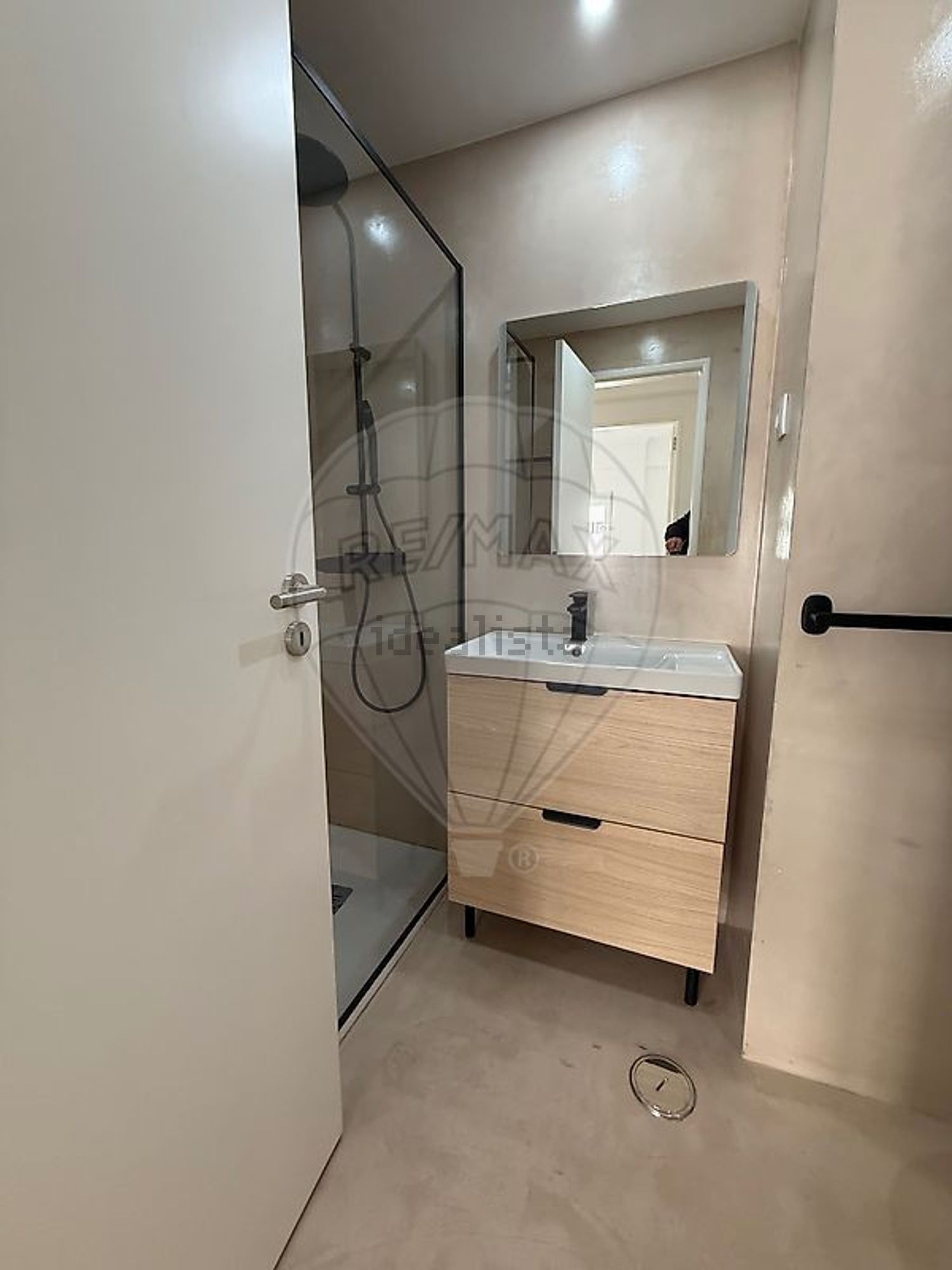 出租公寓 t3在Rua Doutor Henrique Martins Gomes - 卫生间