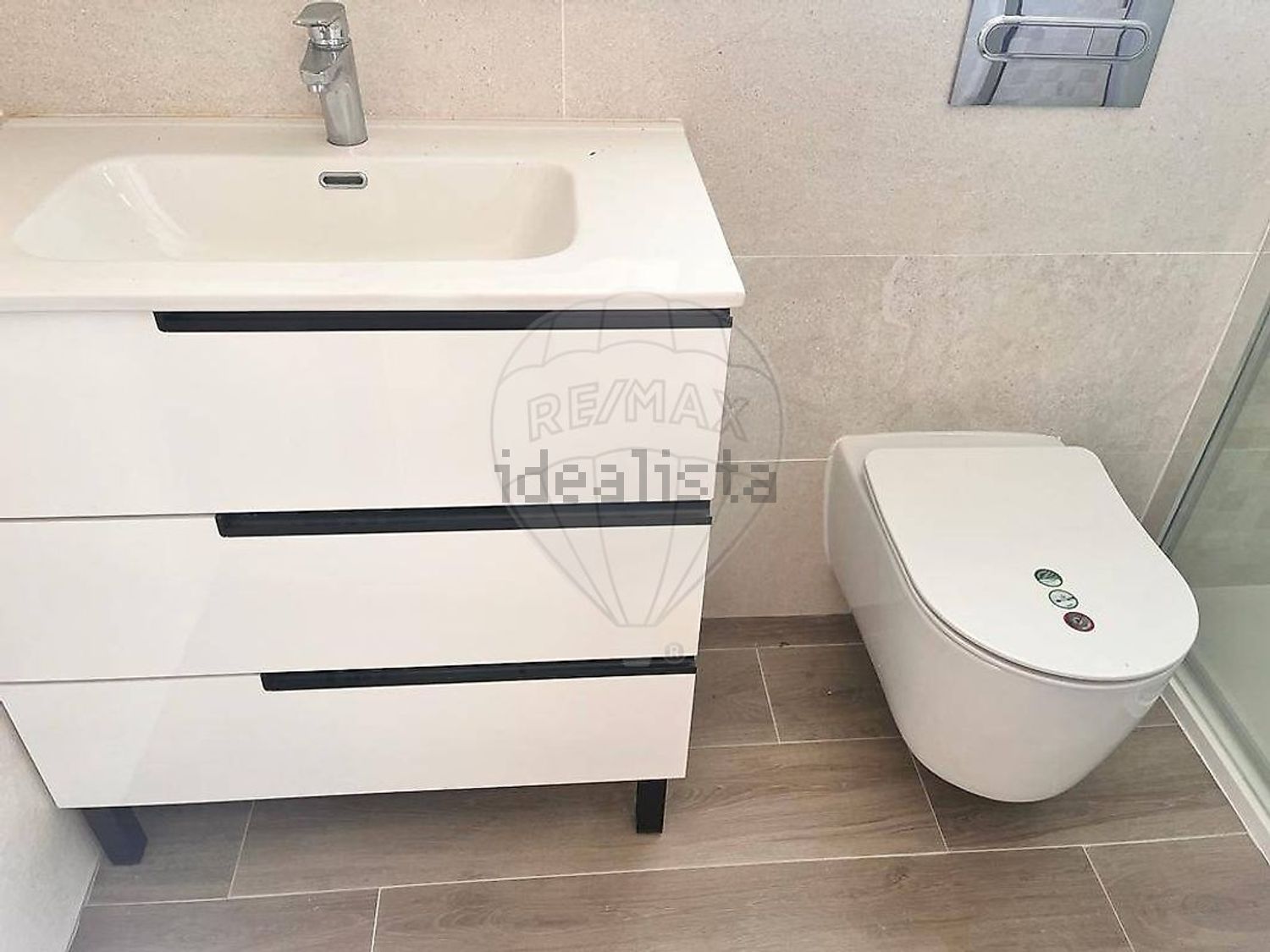 出租公寓 t3在Rua da Bela Vista - 卫生间