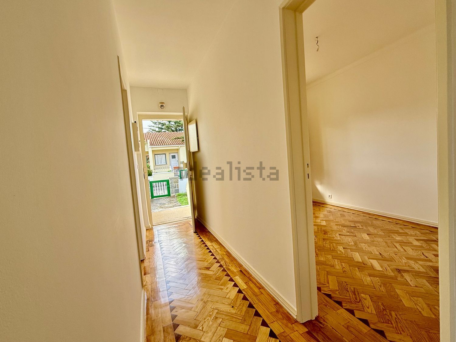 出租双拼别墅在Rua Alberto Tota - 过道