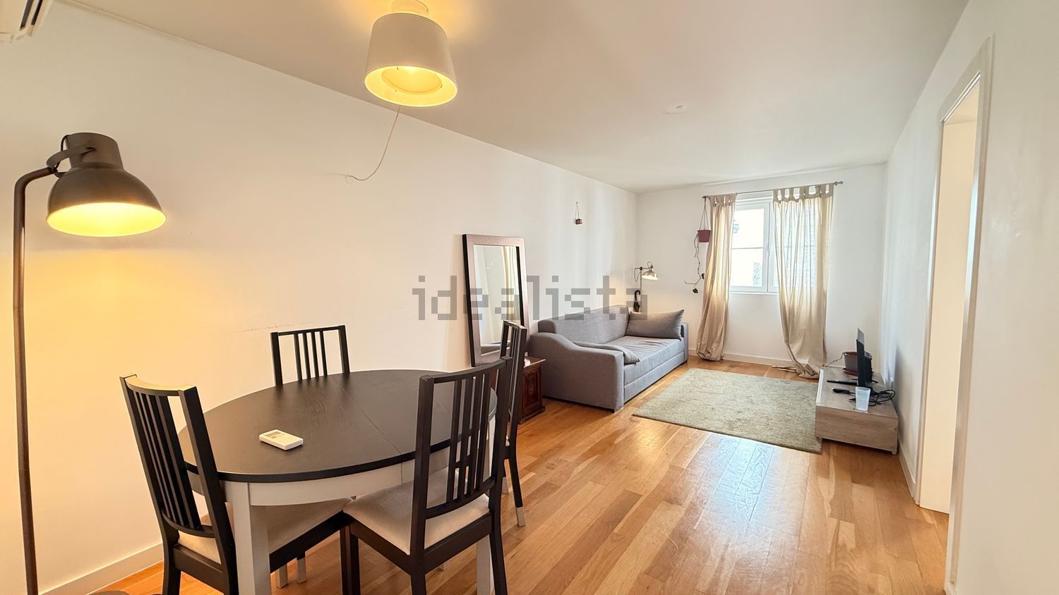 出租公寓 t1在Rua da Metade, 23 - 客厅