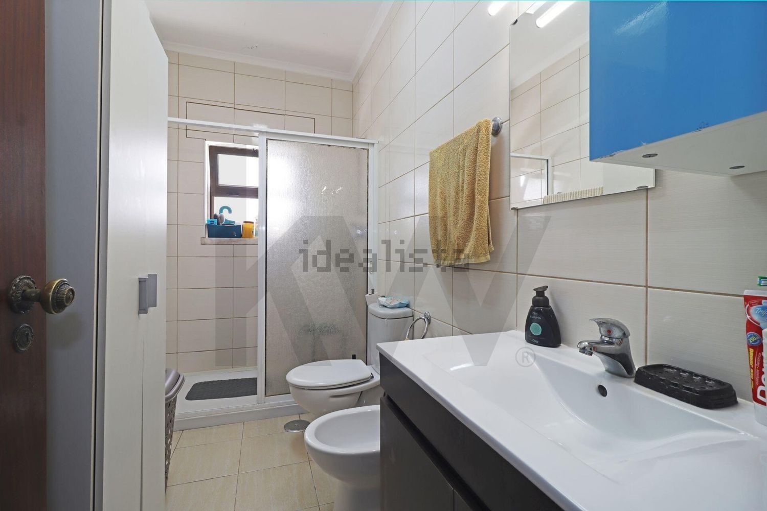 小楼房或独栋别墅出售在Rua António Aleixo - 卫生间