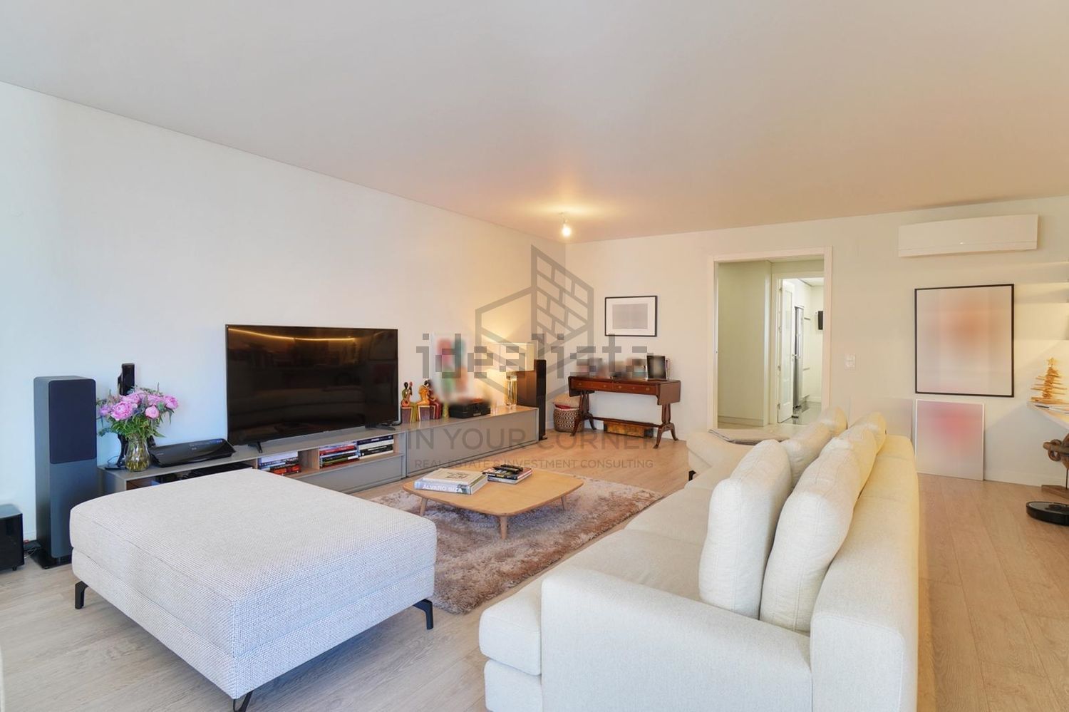 出租公寓 t3在Praça Infante Dom Duarte, 1 - 客厅