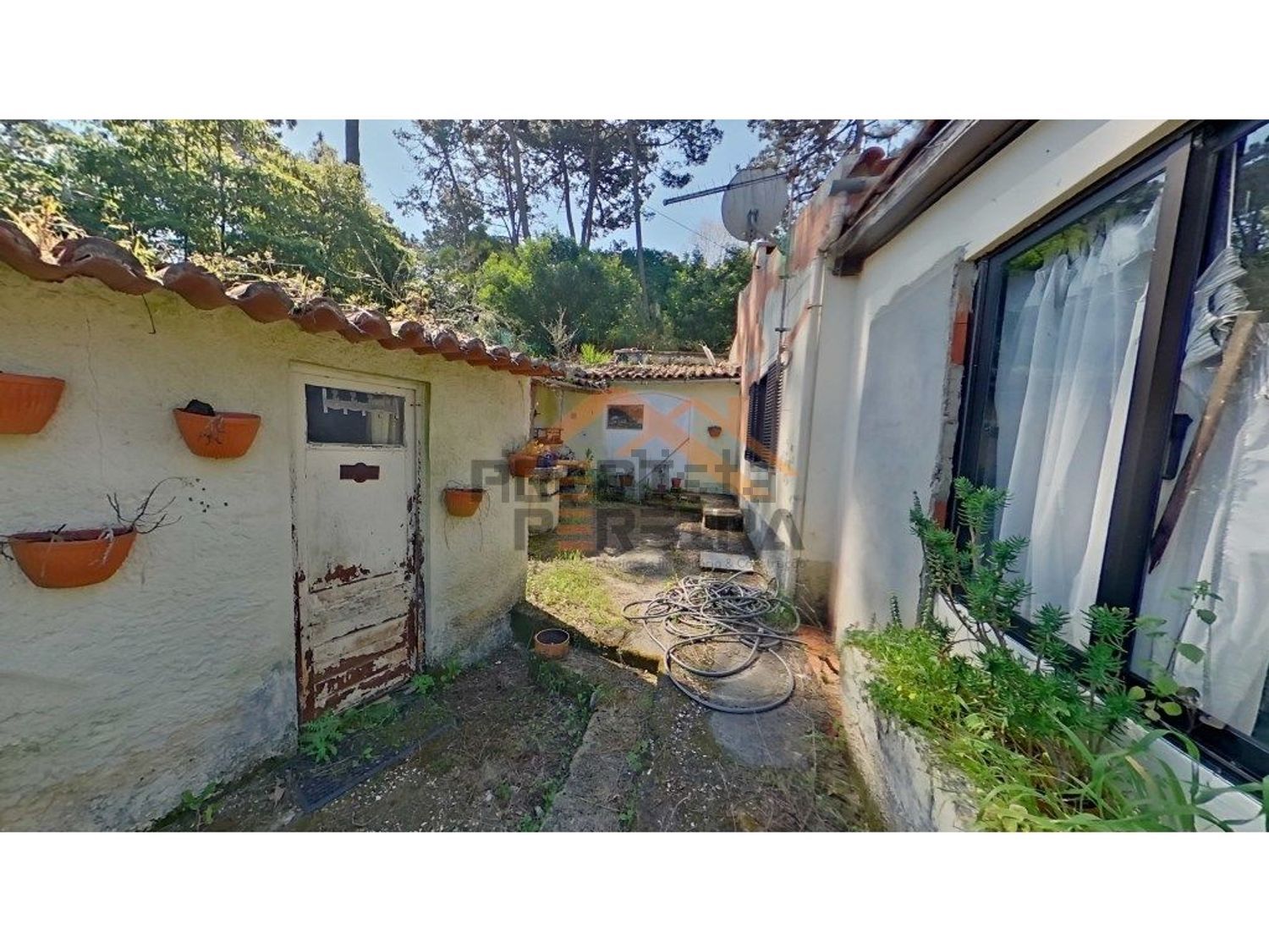 小楼房或独栋别墅出售在Azenhas do Mar - Praia das Maças - Praia Grande - 外立面