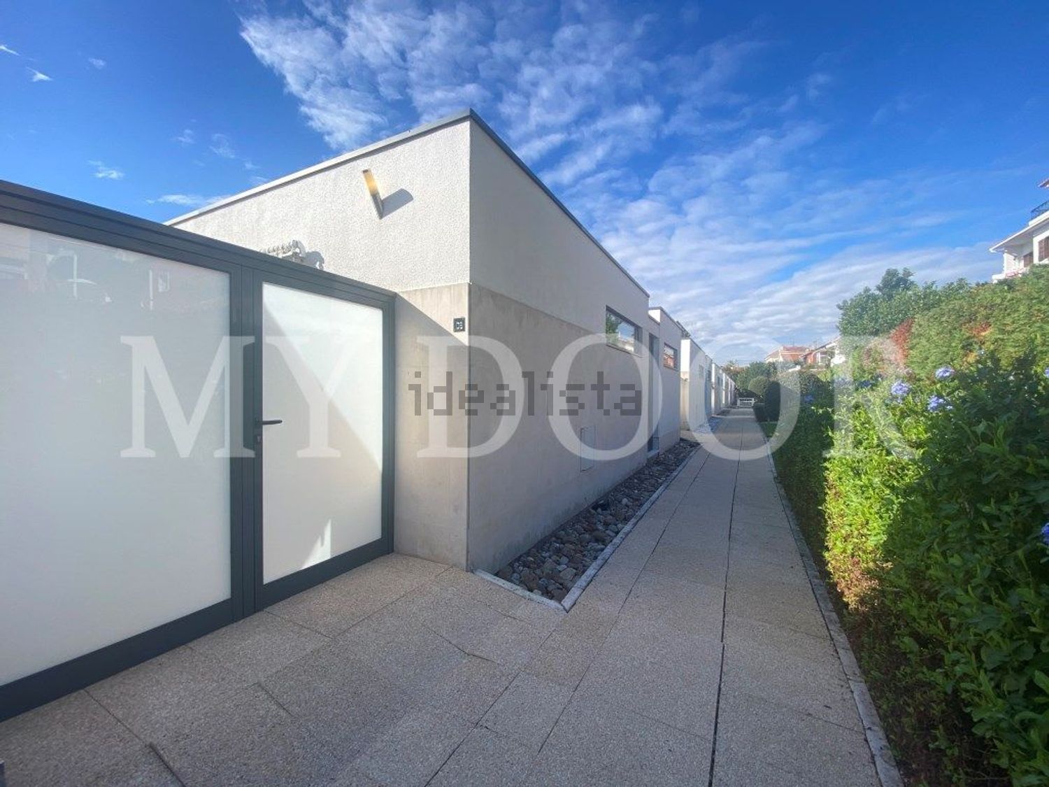 小楼房或独栋别墅出售在Santo Antão e São Julião do Tojal - 外立面