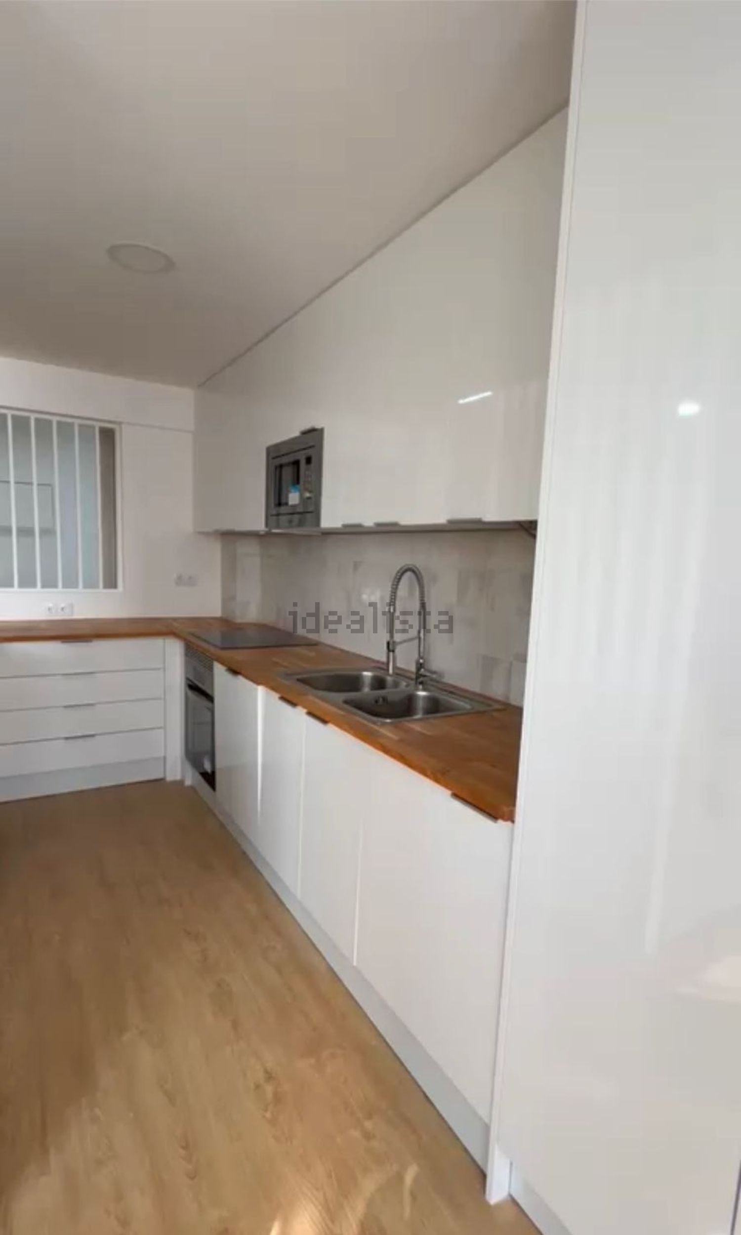 出租房间在Rua cidade de Abrantes, 1 - 厨房