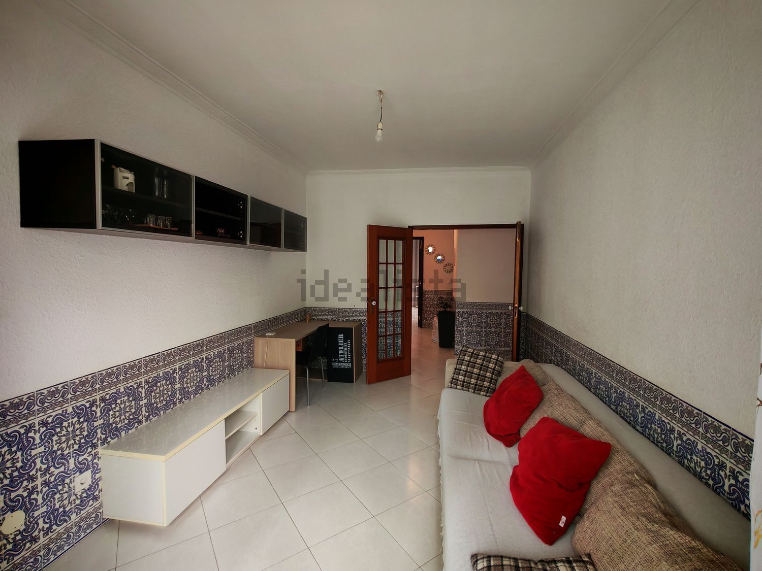 出租公寓 t2在Rua Conde Castelo Melhor, 17 - 客厅