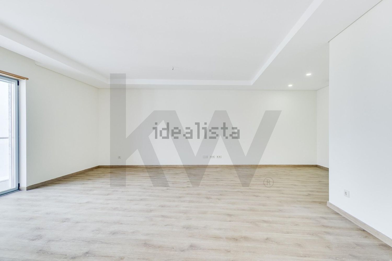 公寓 t3出售在Estrada da Luz, 81 - 居住