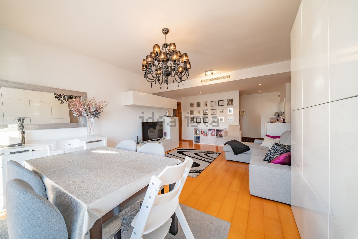 公寓 t3出售在Rua Manuel Teixeira Gomes, 14 - 客厅