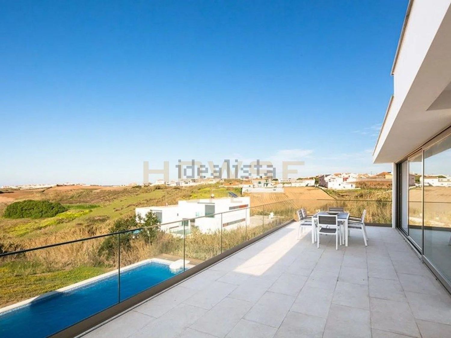 小楼房或独栋别墅出售在Lourinhã e Atalaia - 游泳池