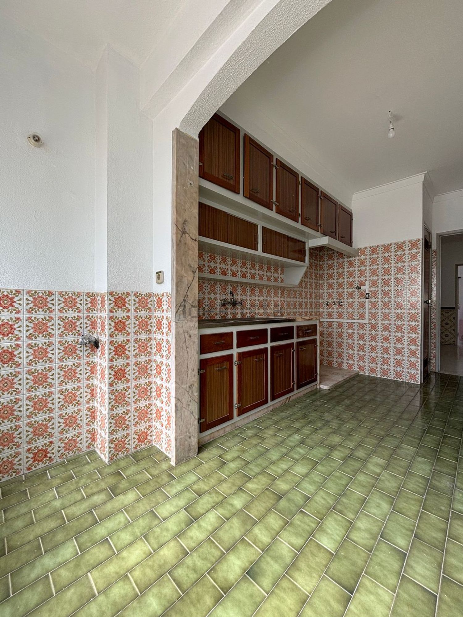 公寓 t2出售在Rua Domingos José Tavares, 11 - 厨房