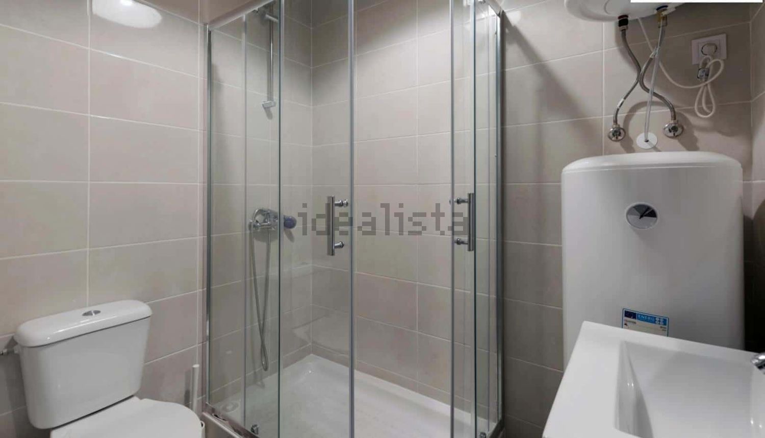 出租房间在Praceta das Roiçadas s/n - 卫生间