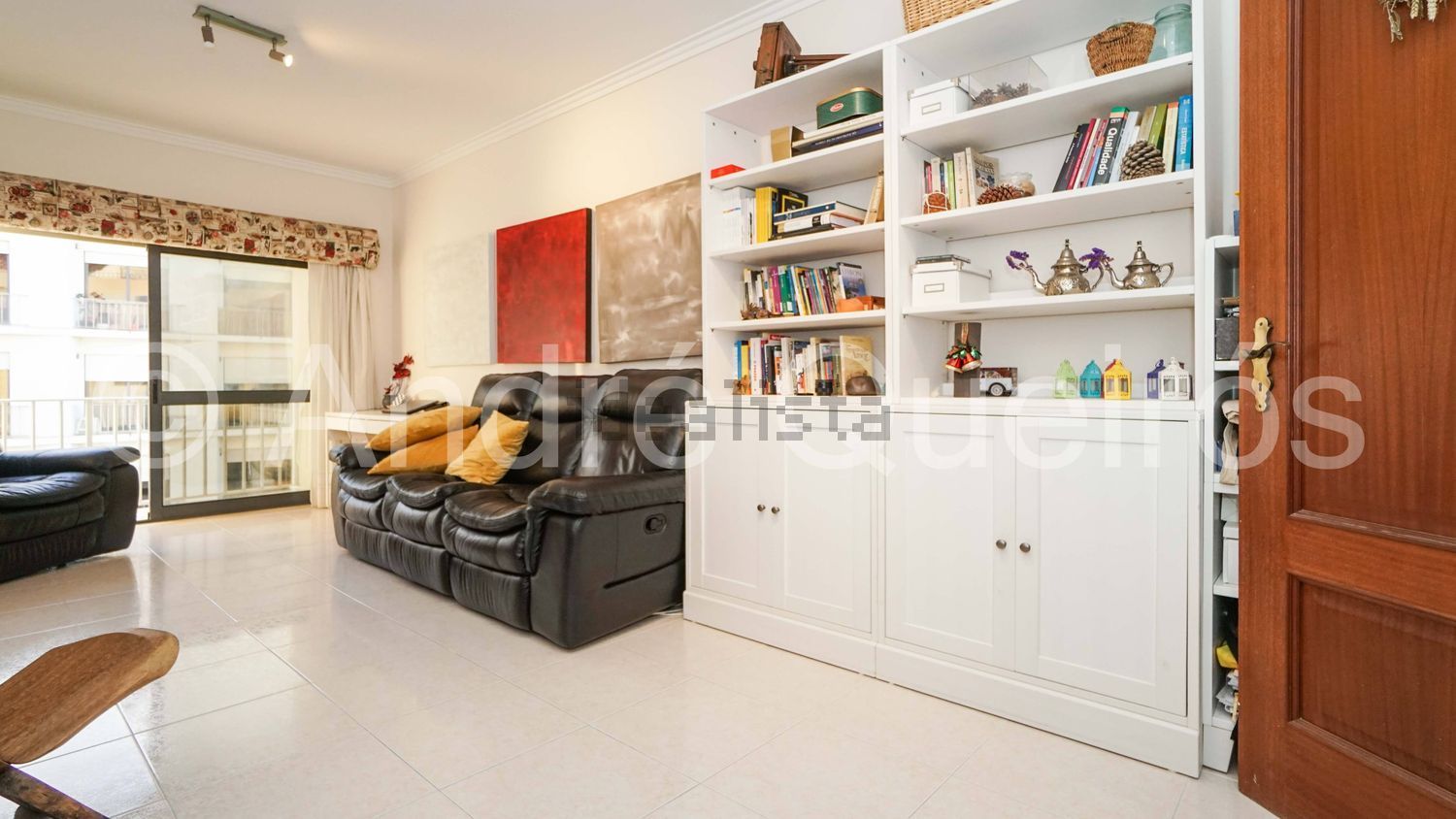 出租公寓 t2在Rua Rogério Pedro, 2890 -089 - 客厅