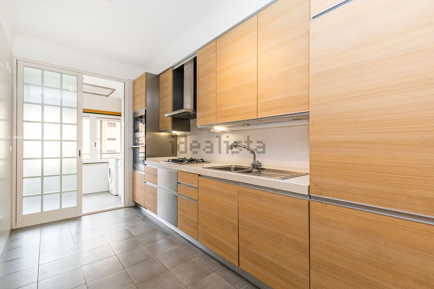 出租公寓 t1在Avenida das Nações Unidas, 24 - 厨房